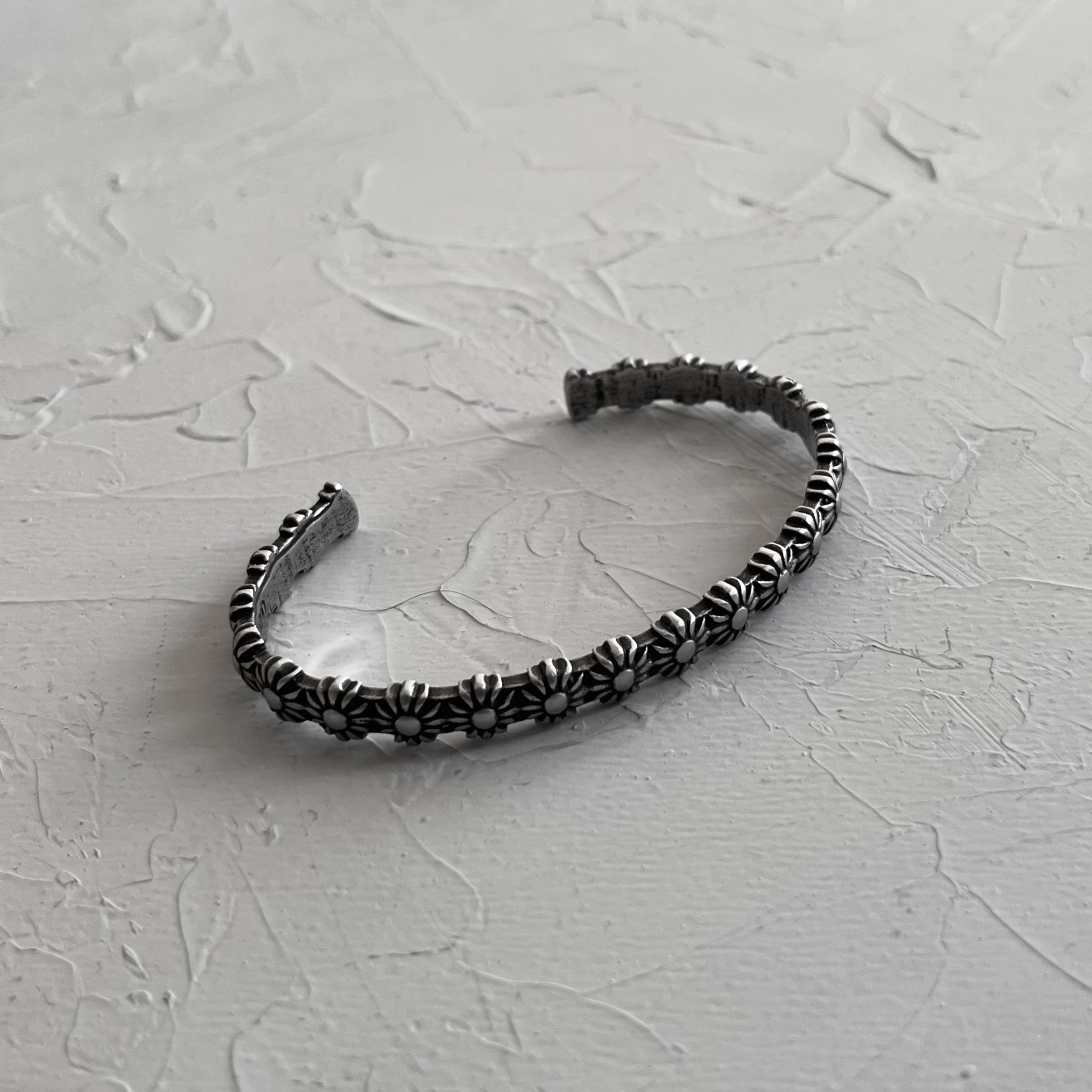 بنگل سرنوشت کروم هارتز (Chrome Hearts)